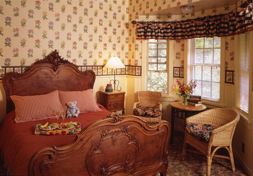 Maison Fleurie, A Four Sisters Inn Yountville Extérieur photo